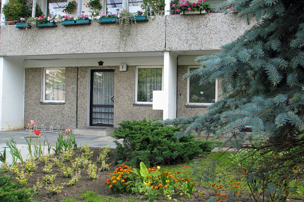Konstantin-E.- Ziokowski-Ring 1–4 Alternativ-Bild